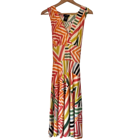 Alyn Paige Dresses & Skirts - SOLD Alyn Paige New York Sleeveless Midi Dress Medium A-Line Geometric Print